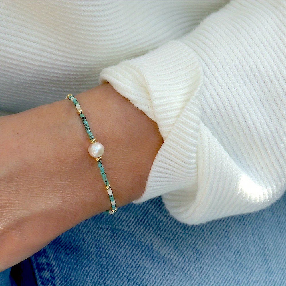 Minimale Turquoise en Parel Armband