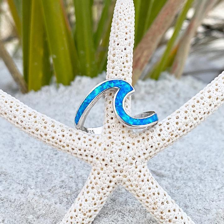 Golvende Zilveren Ring met Blauwe Opal