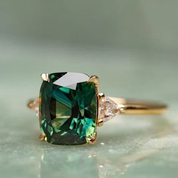 Gouden Ring met Vintage Geïnspireerde Steen