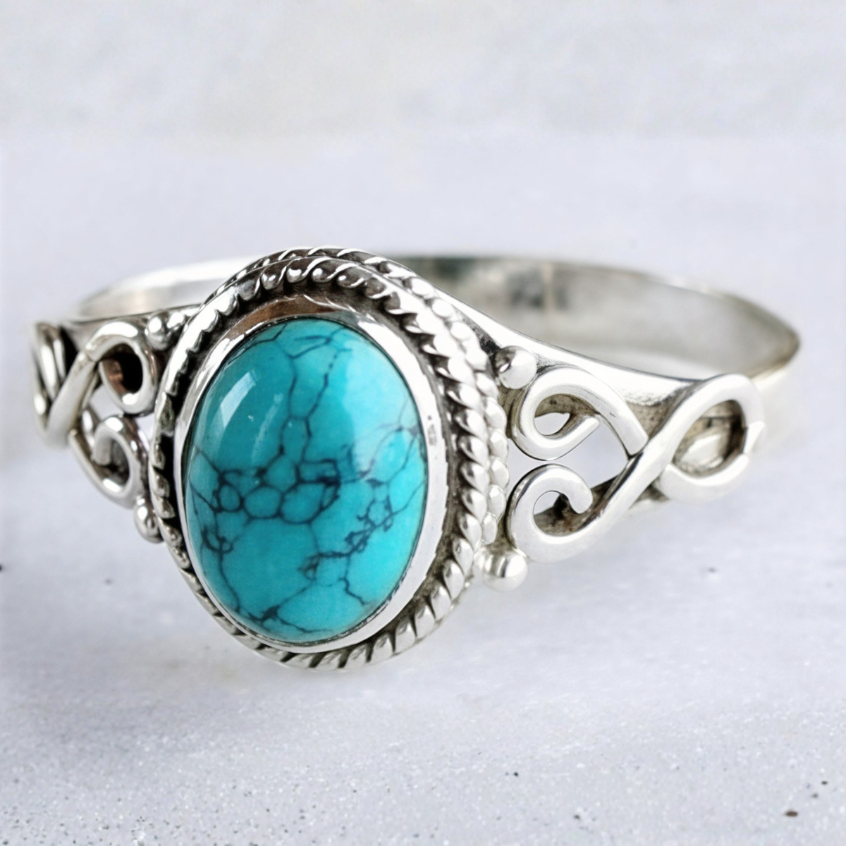Klassieke Turquoise Zilveren Ring
