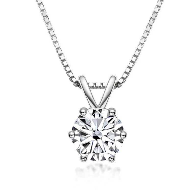 Elegante Solitaire Hanger met Moissanite