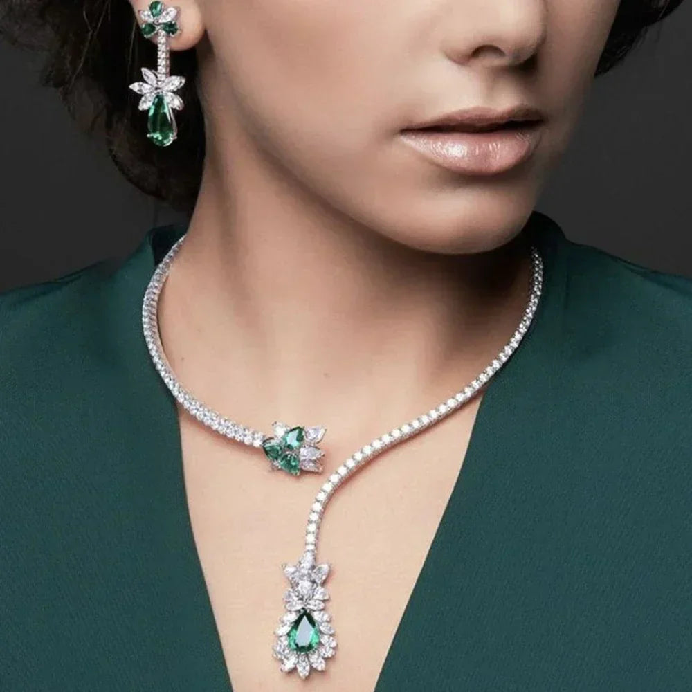 Vintage Collier Bloesem van Smaragd
