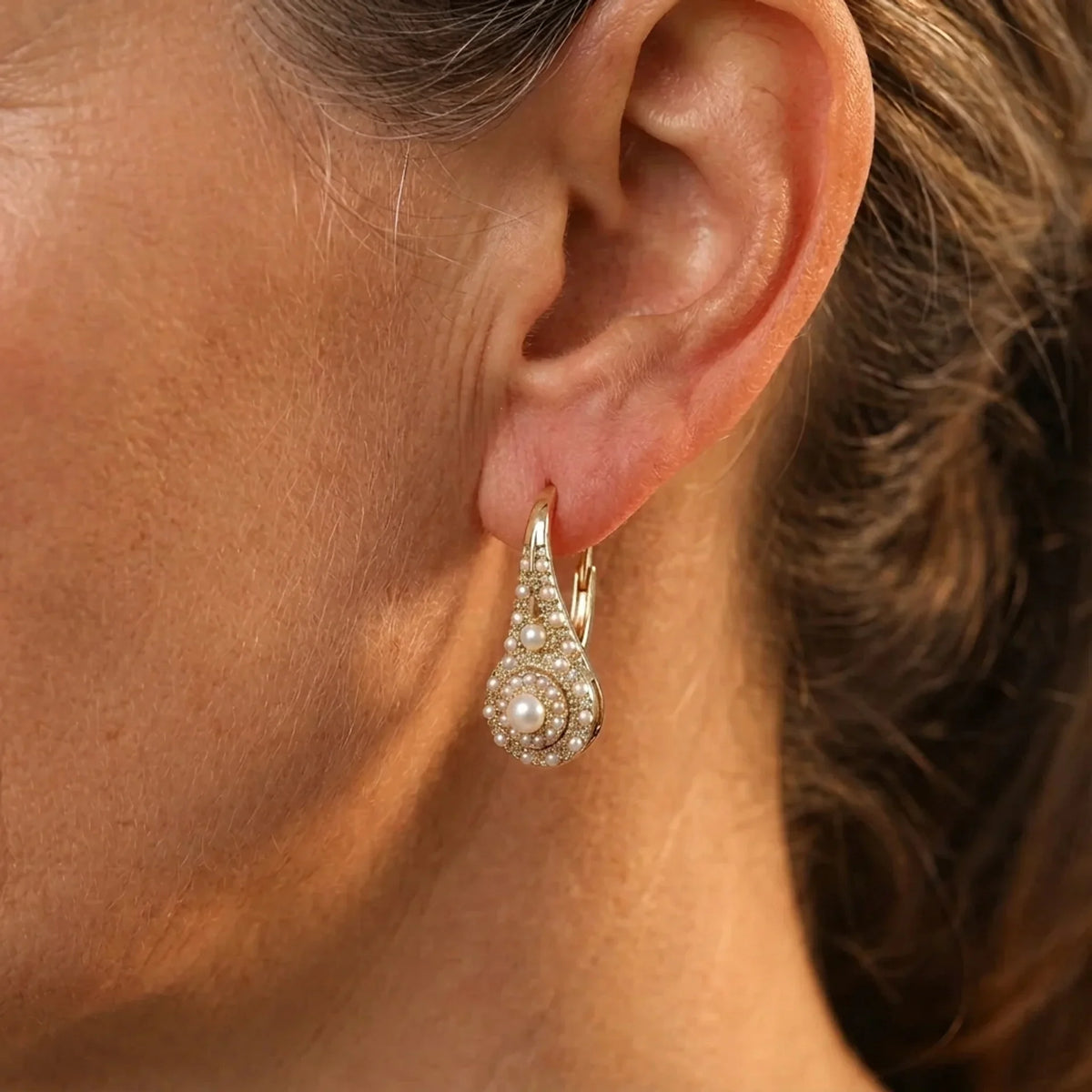 Elegante Parel Bloem Oorbellen